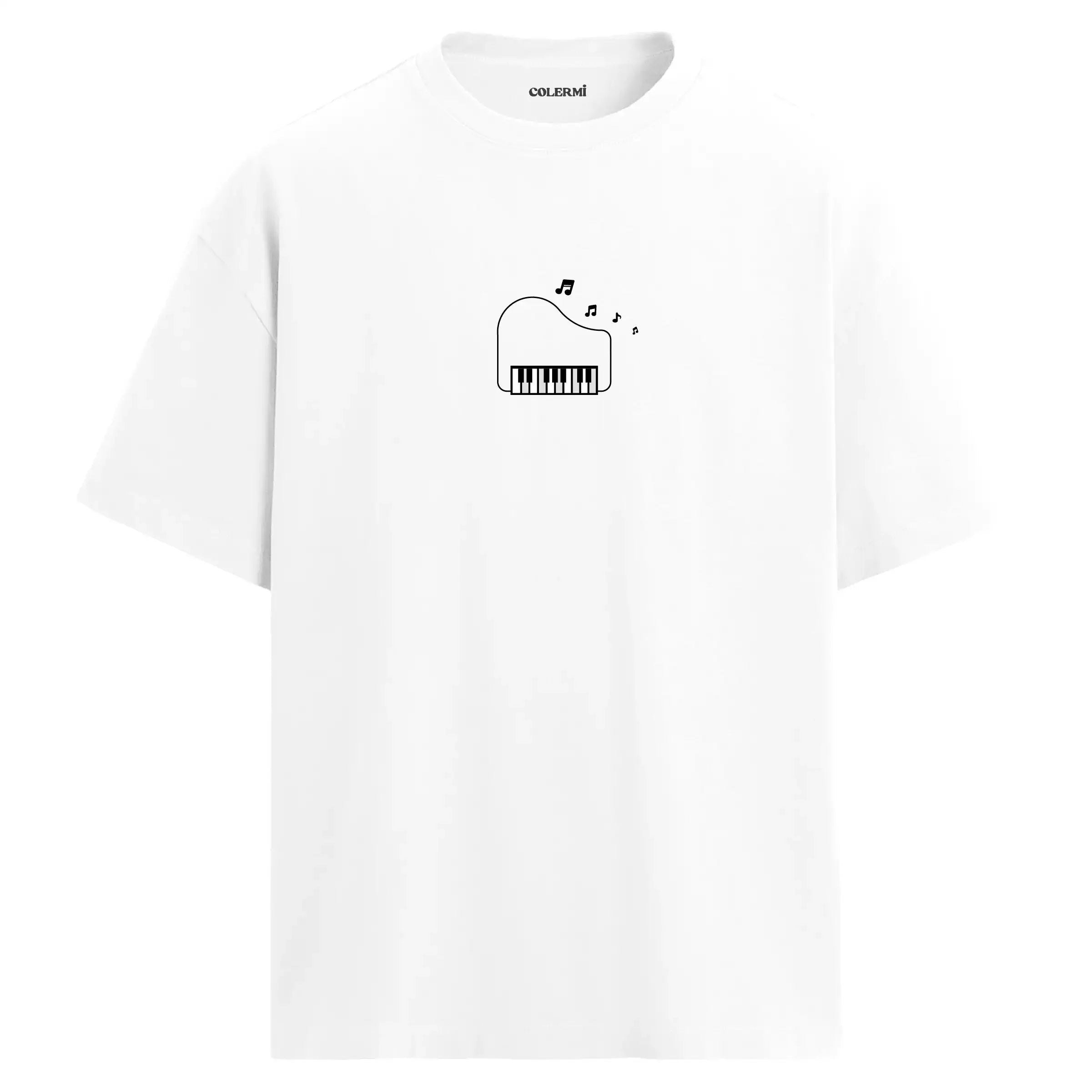 Piyano figürü ve nota baskılı minimal tasarımlı oversize tişört, sade çizgiler ve rahat kesimle modern bir görünüm sunar.