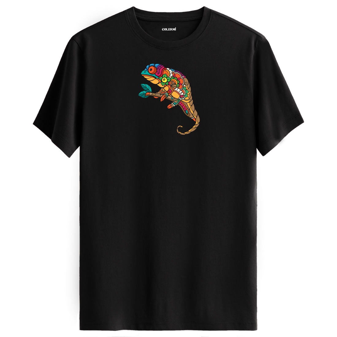 Siyah tişört üzerinde renkli bukalemun baskısı