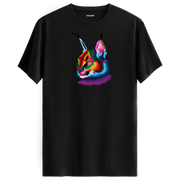 Siyah tişört üzerinde renkli karakulak baskısı