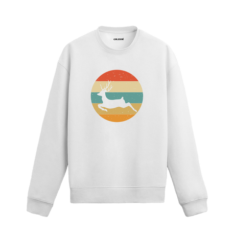 Siyah sweatshirt üzerinde retro yuvarlak fon içinde koşan geyik baskısı