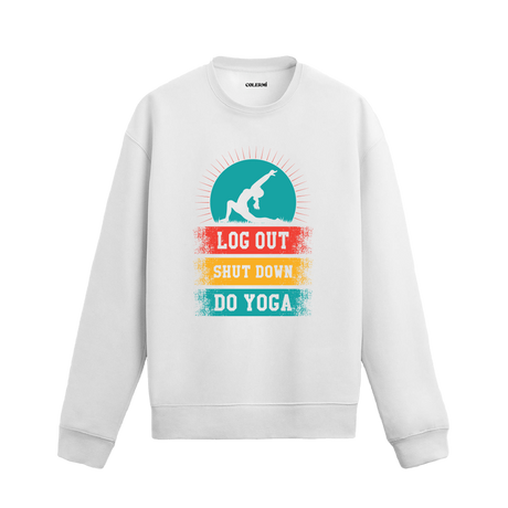 Yoga temalı retro baskılı sweatshirt, “Çıkış Yap, Kapat, Yoga Yap” yazılı.