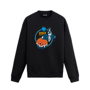 Uzay araştırma temalı sweatshirt üzerinde uydu, gezegen ve “Space Research” yazısı tasarımı