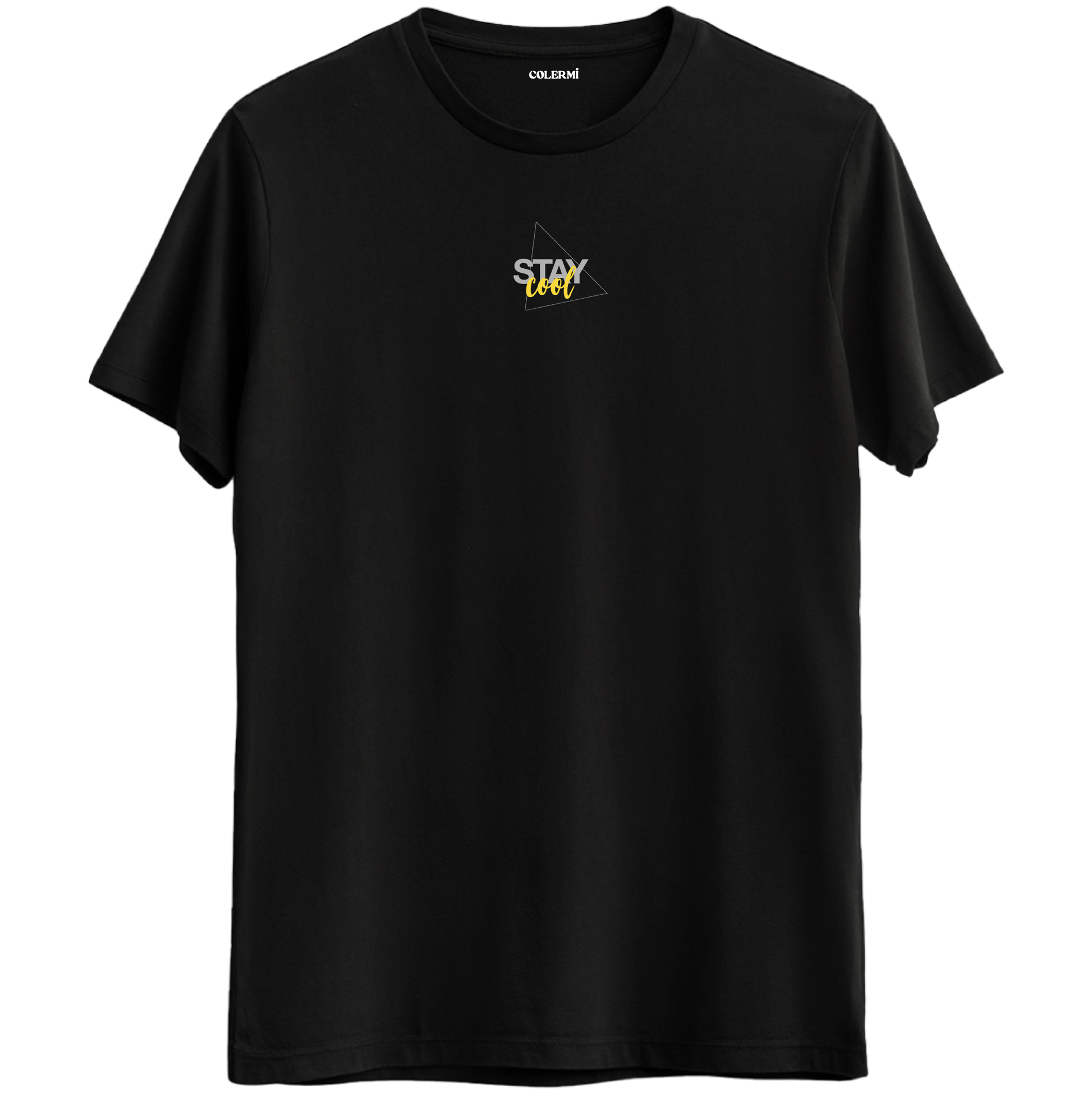 Stay Cool yazılı minimalist tasarım, sakin ve kendinden emin bir duruşu temsil eden Bisiklet Yaka T-Shirt.
