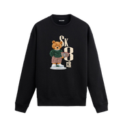 Skater Bear Ayıcık Baskılı Sweatshirt, kaykay temalı tasarımı ve %100 pamuklu kumaşı ile konforlu ve enerjik bir stil sunuyor.
