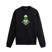 Sweatshirt üzerinde uzaylı figürü ve uçan daire baskısı bulunan Colermi tasarımı