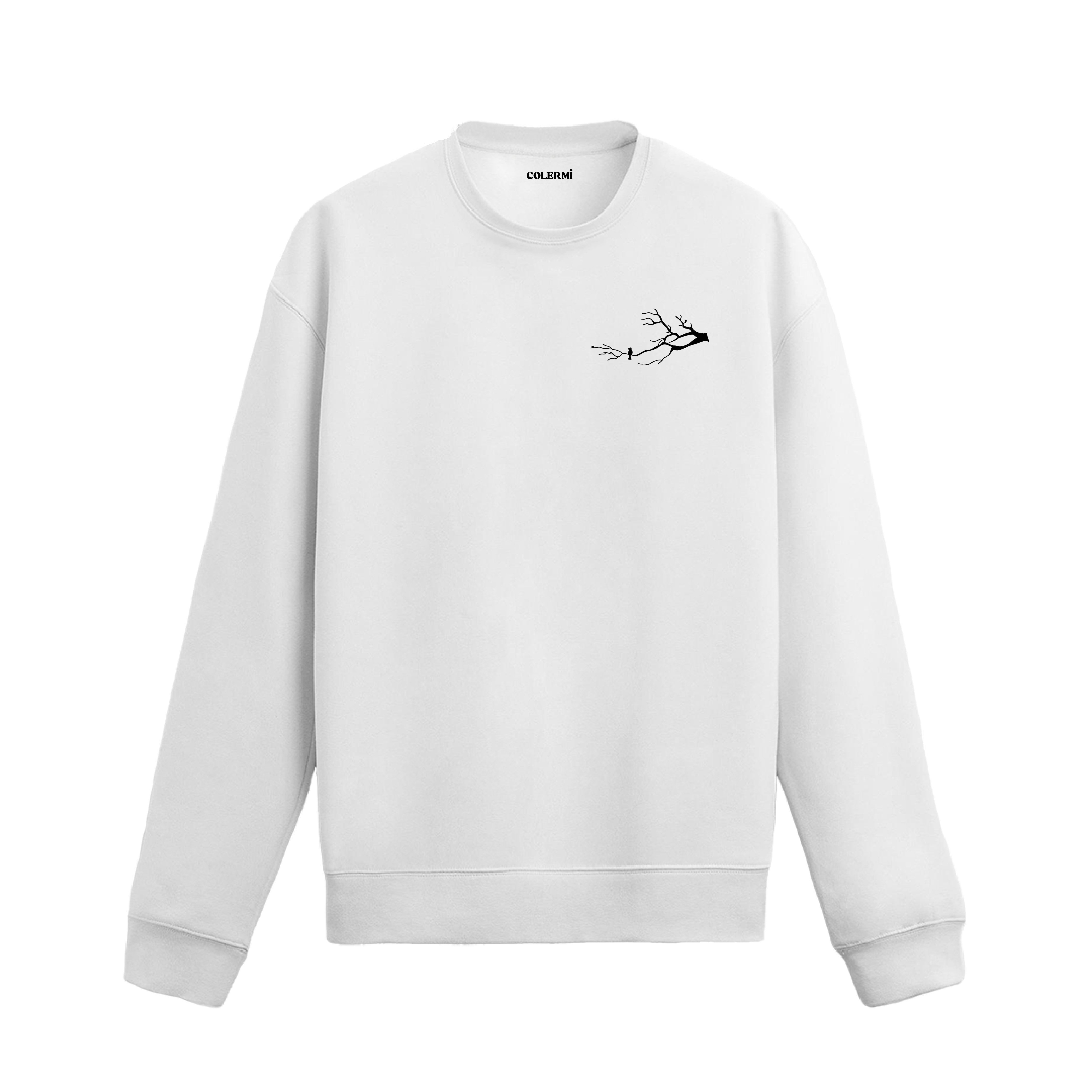 Kuru bir dalın ucunda duran tek kuş figürlü minimalist sweatshirt tasarımı.